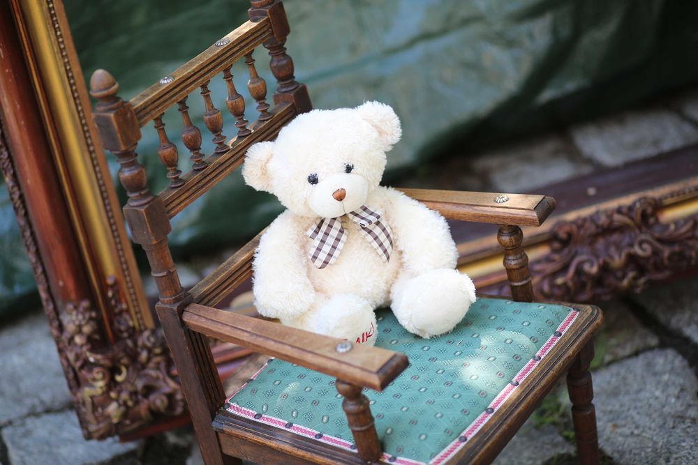 stare krzesło dziecięce