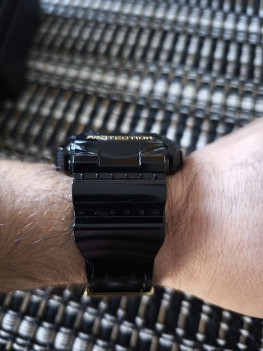 Casio G-Shock GA-110GB-1AER