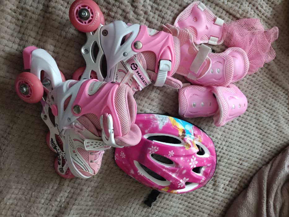 Дитячі ролики дівчинка