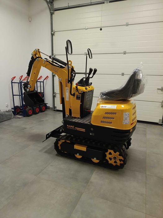 Koparka Minikoparka gąsienicowa 8,6 KM 2 sekcyjna pompa benzyna 306 cm