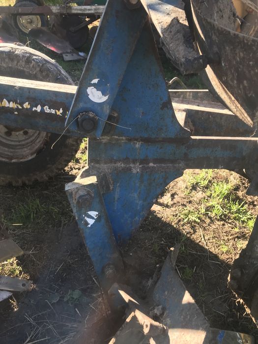 Плуг Оборотний 3+1