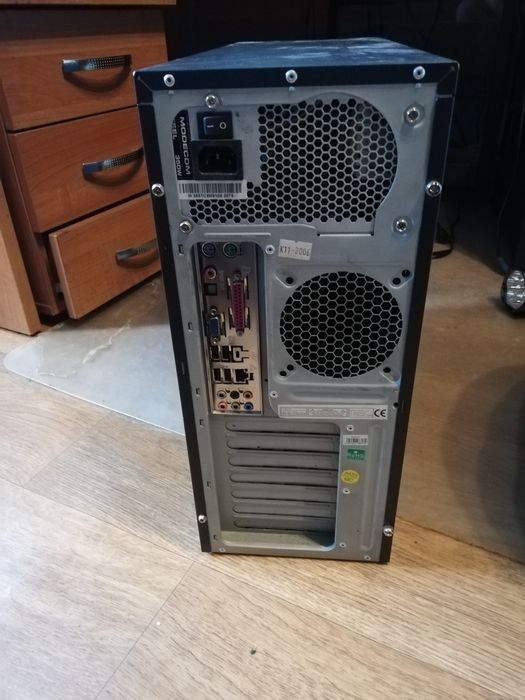 Komputer Stacjonarny +Monitor