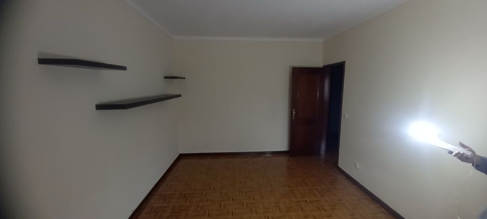 Apartamento R/C T2+1