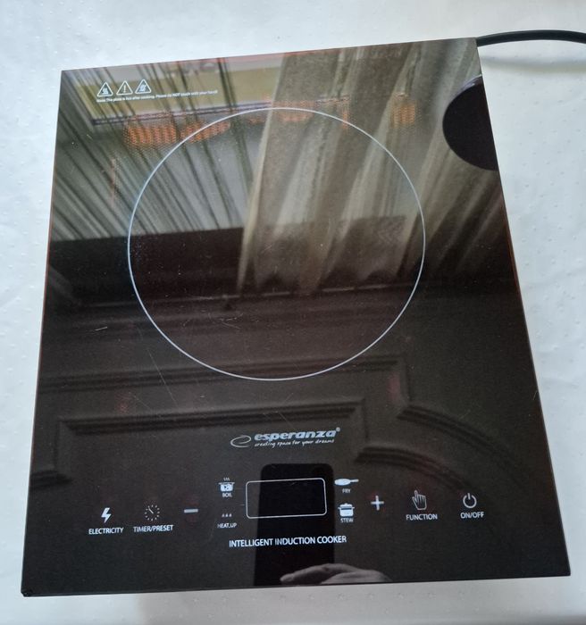 Плита печка индукционная настольная Esperanza EKH006