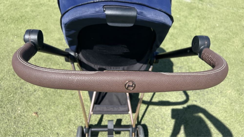 Carrinho Cybex rose gold