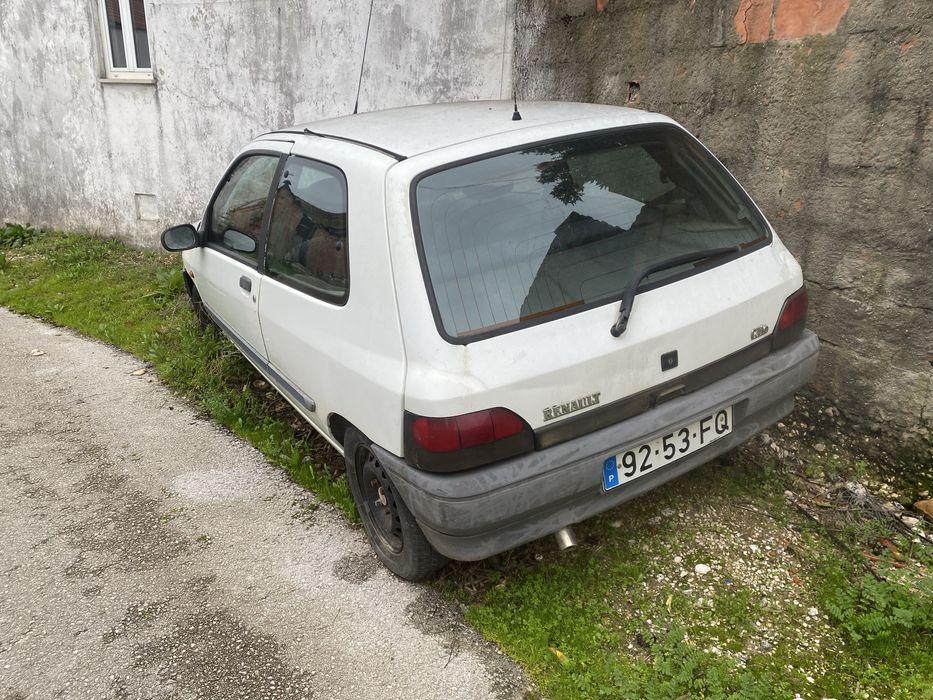 Renault clio bebop peças ou restauro