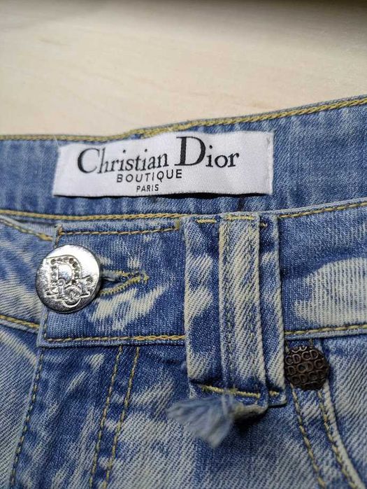 Джинси жіночі з вишивкою Christian Dior