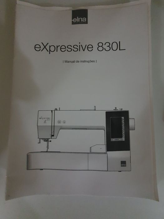 Maquina de bordar ELNA 830L expressive