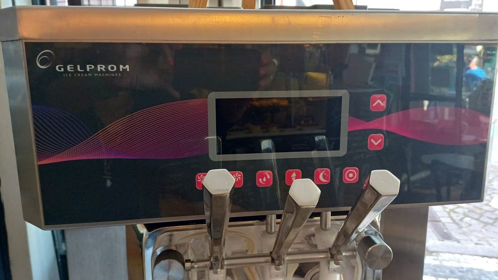 Máquina de Gelado Soft