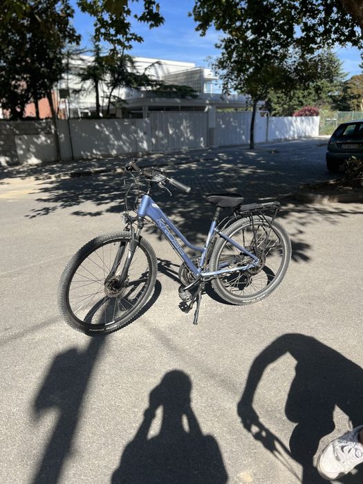 Bicicleta Kross com Kit Elétrico (Sem Bateria)