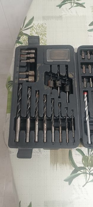 Mala com ferramentas