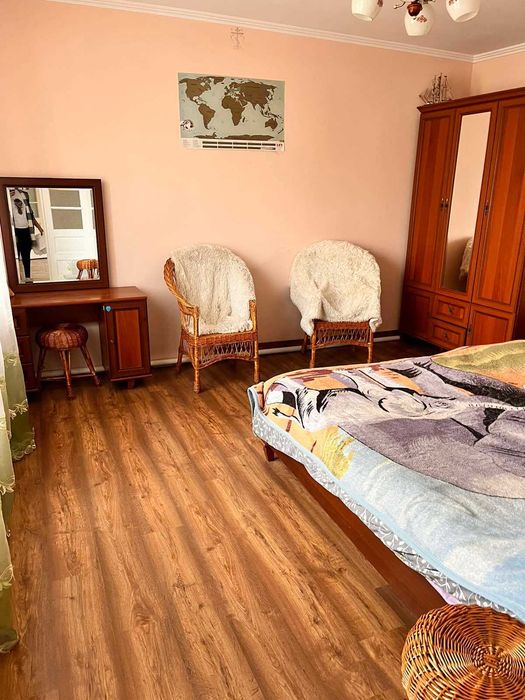 Затишний будинок для сімʼї в довгострокову оренду