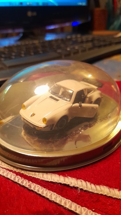 Miniatura porche 911