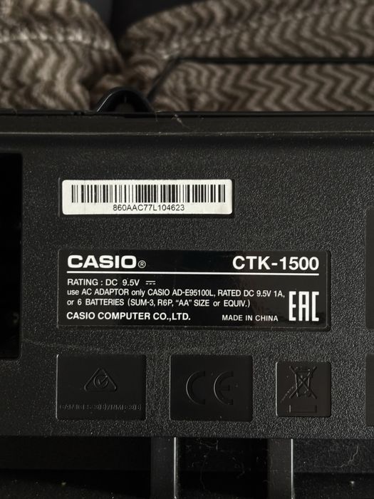 Keyboars Casio CTK-1500 + stojak  X