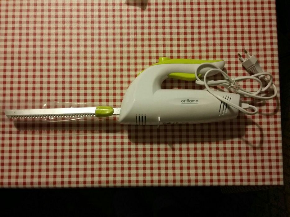Faca elétrica NOVA da Oriflame