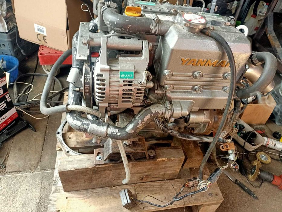 silnik stacjonarny YANMAR 3YM30 3cylindry diesel