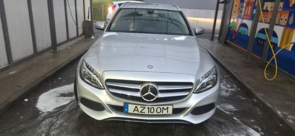 Mercedes c180 carregada de extras