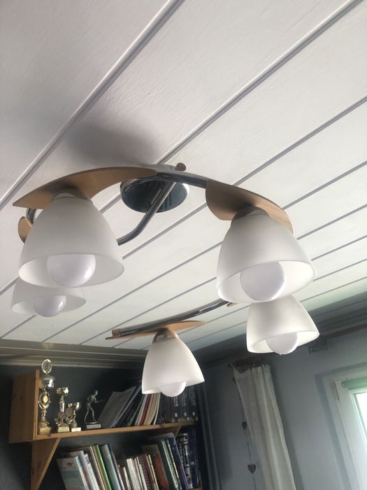 Lampa wisząca ozdobna