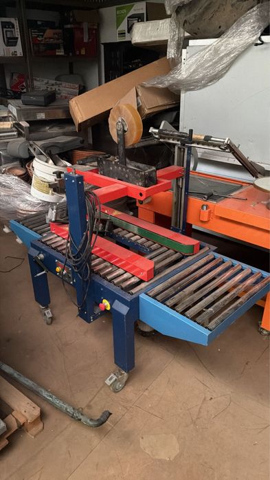 Máquina Seladora de Caixas com Fita Adesiva Semi-Automática Industrial