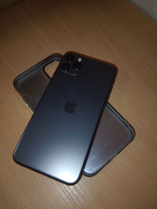 Продам iPhone 11promax