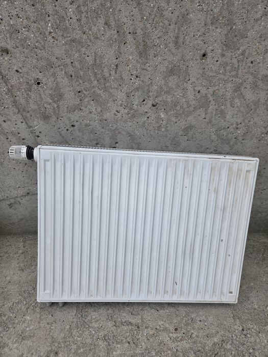 Grzejnik pokojowy stalowy