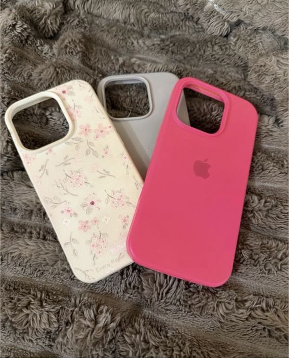 Чохли на iphone 16 pro