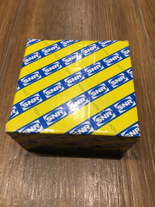 Валець UC209 SNR оригінал !