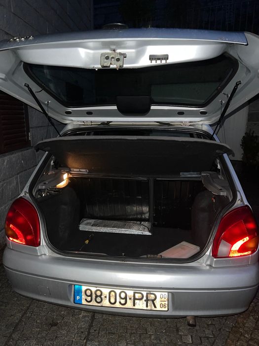 Vendo a carro em ótimo estado