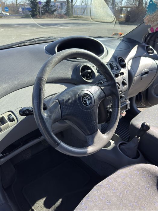 Toyota Yaris 1.0