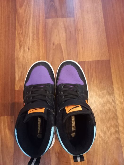 Кроссовки  Jordan 37 p.