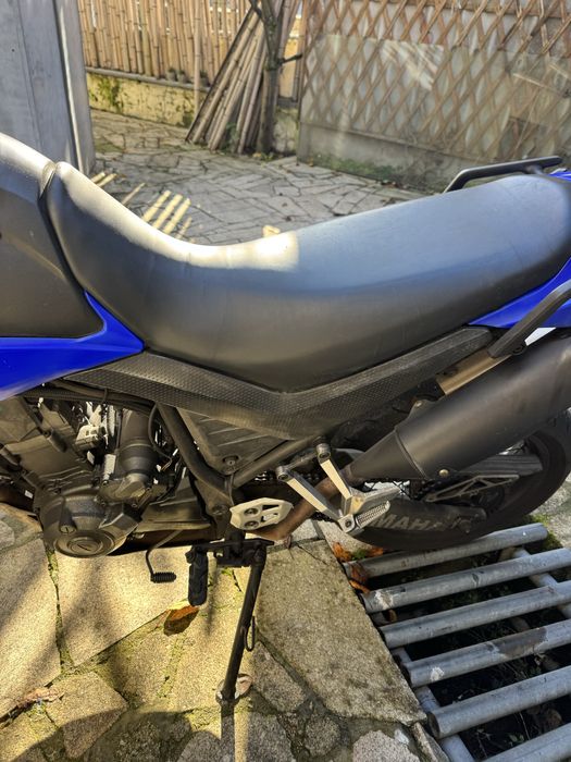 Yamaha xt660x  acidentada pequenos arranjos