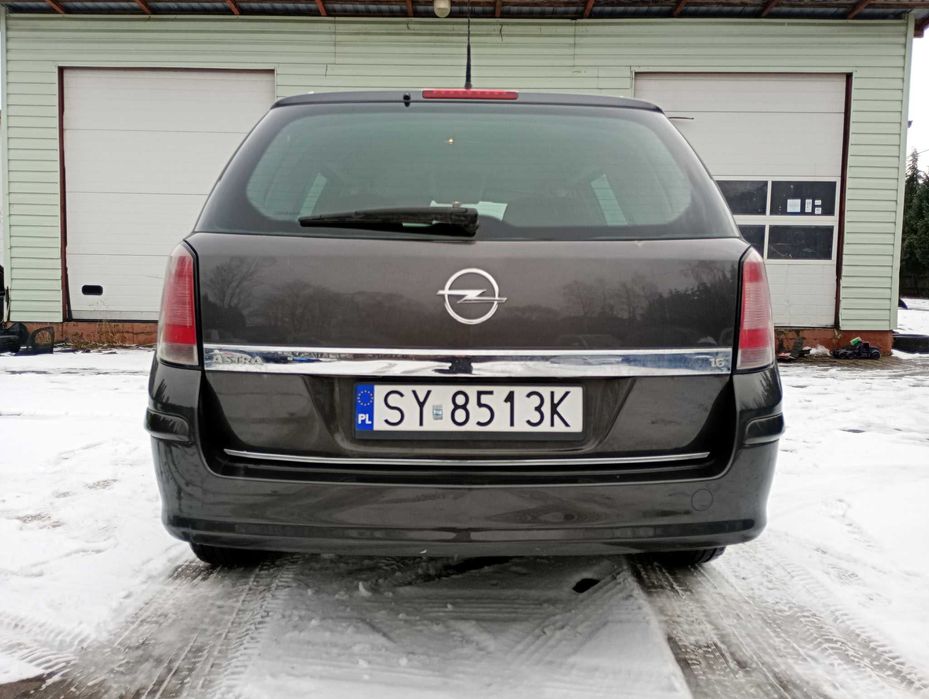 Opel Astra h 1.6 2008 rok . Bez wkładu finansowego !