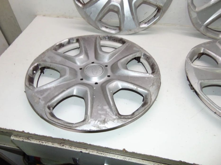 Ford focus/outros tampões roda