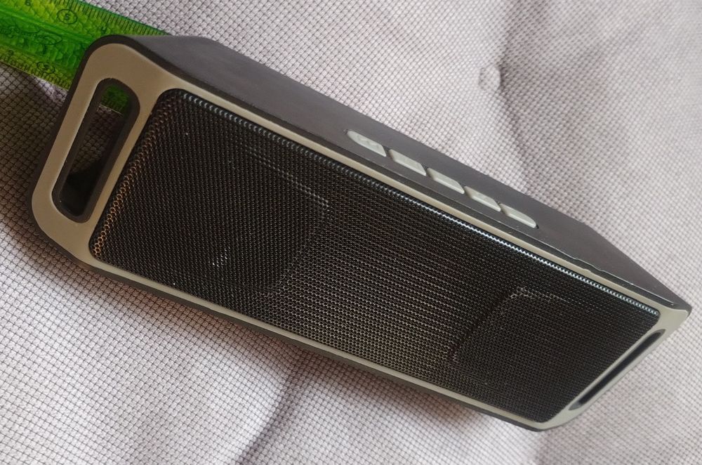 Портативная колонка блютуз