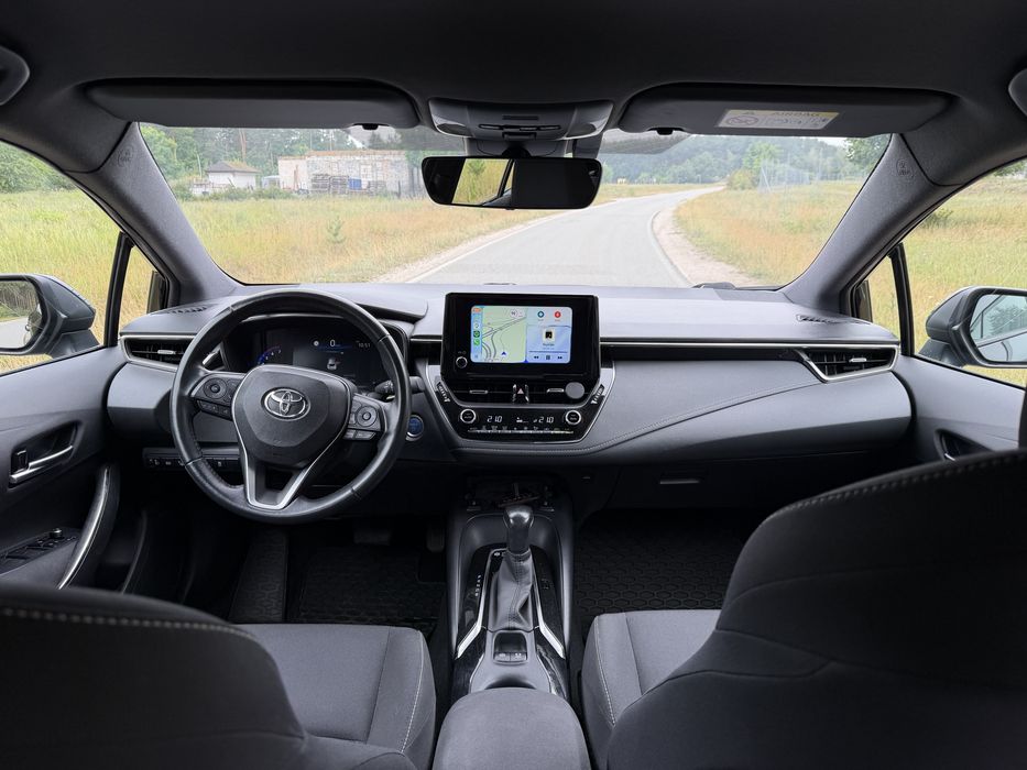 Toyota Crolla  Hybrid 2022 Bardzo Dobry Stan