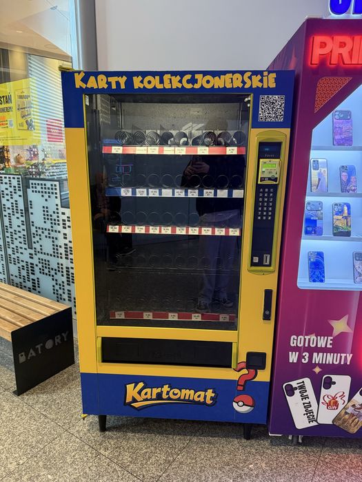 Automat vendingowyCrane Focus 457e + terminal nayax + wrzutnik