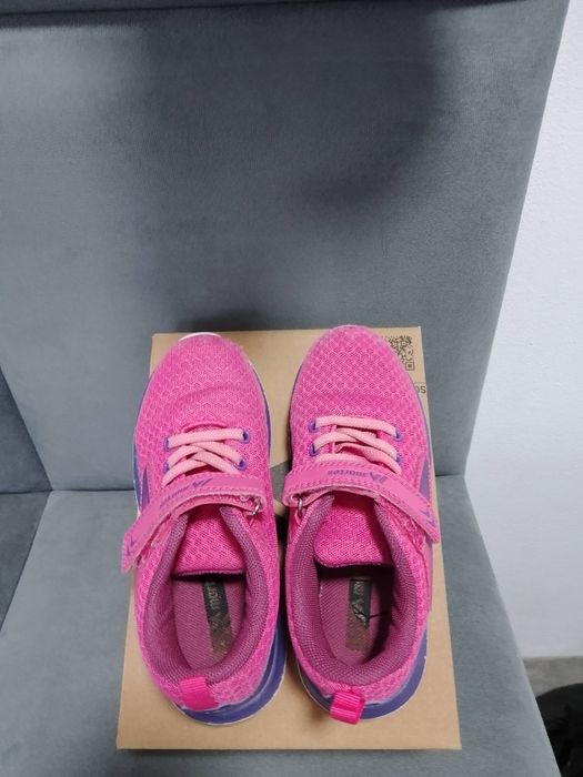 Buty sportowe Martes roz. 30
