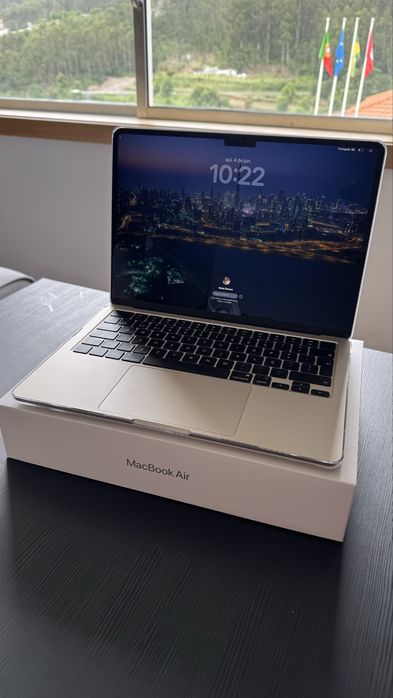 Macbook air 13  Gold M4 16gb 512gb + magic Mouse