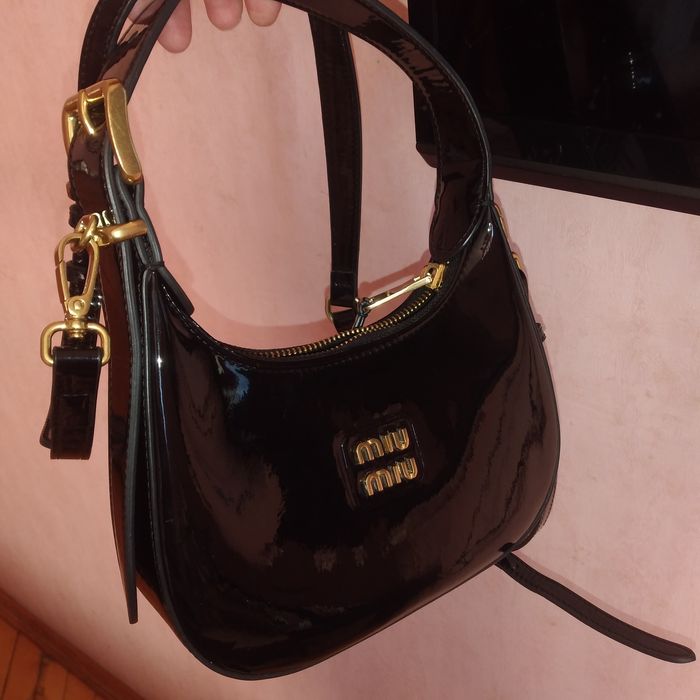 Сумка MIU MIU Patent Mini Hobo Black с чеком  ОРИГИНАЛ