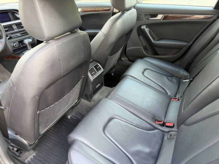 Audi A4 quattro Premium Plus      2014