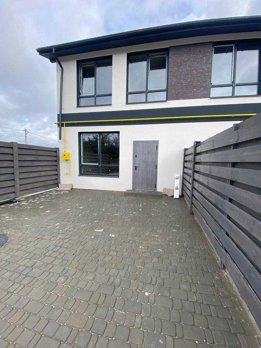 Продаж таунхаусів 47000$