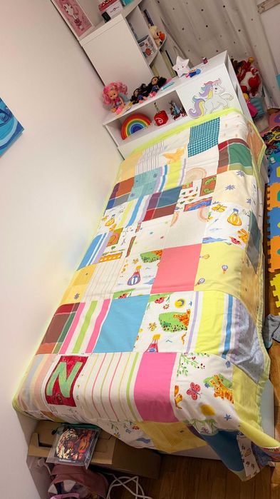Cama de Solteiro Branca c/ Arrumação Integrada (Estante + Gavetão + Sapateira)