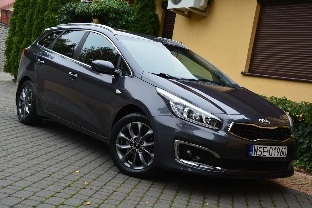Kia Ceed Kia Ceed 1.6 CRDi Lift LED Kamera Nawigacja Grzane Fotele 2017/2018