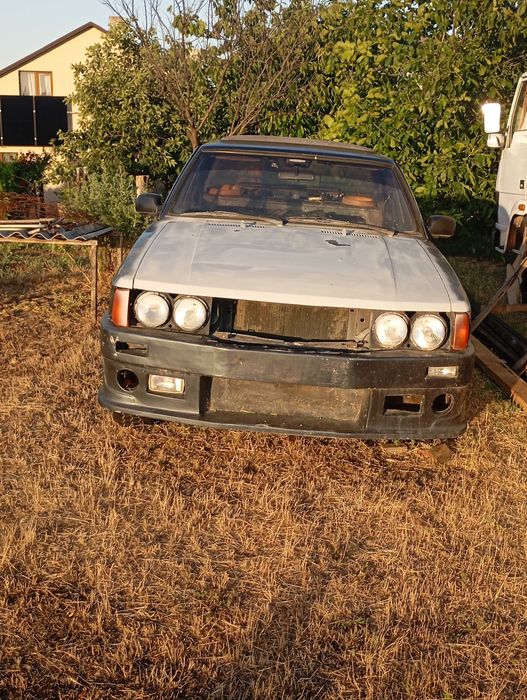 Продам форд гранада v6 карбюратор возможно не большой торг