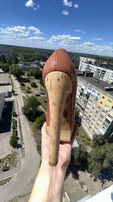 Nando Muzzi Італія туфлі бежеві шкіра р.36-37