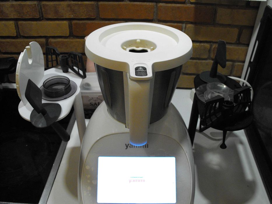 Suporte de Acessórios – YAMMI