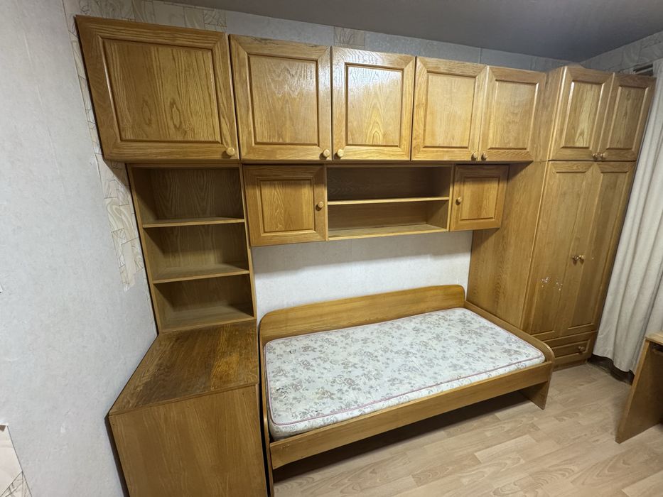 Стенка шкаф деревянный