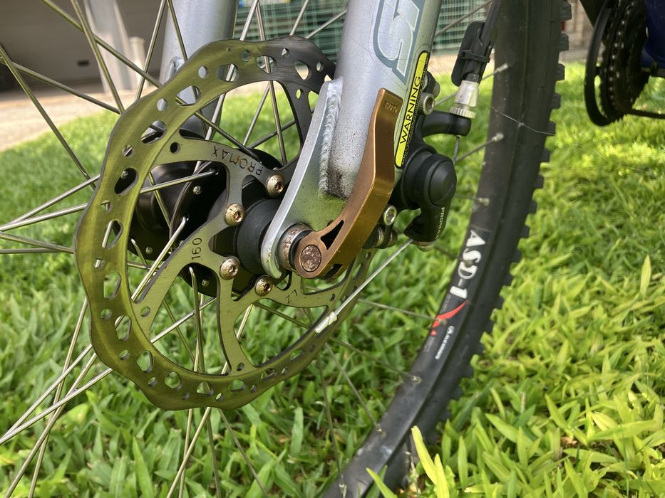 Bicicleta GT (Made in USA)