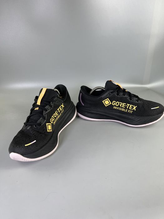 Кросівки Asics gore tex