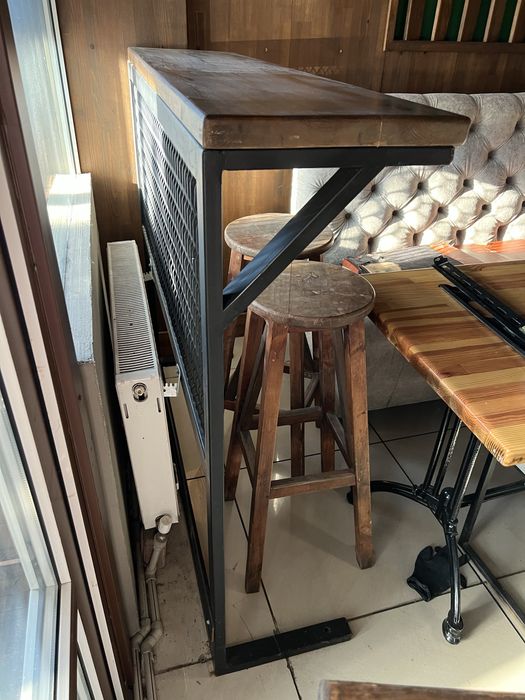 стільці, барна стійка, барні табурети для барів, кафе